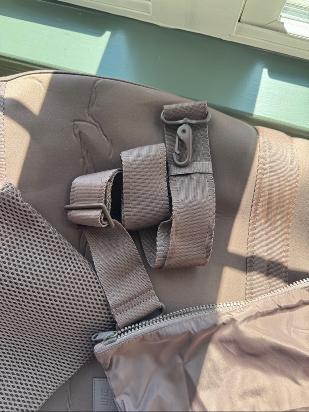 Dagne Dover Landon Carryall Extra Large-Dune - Picture 13 of 15